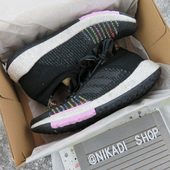Adidas PulseBOOST Sneakers - Picture 2 of 5